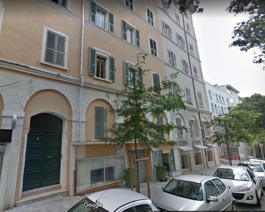 Boulevard Graziani Bastia  Luaran gambar